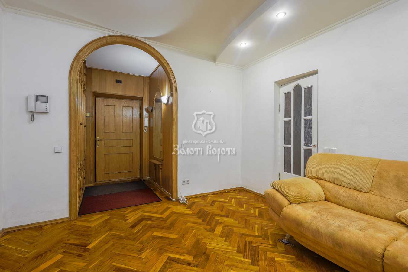 Продажа 3-комнатной квартиры 98.4 м², Олеся Гончара ул., 62