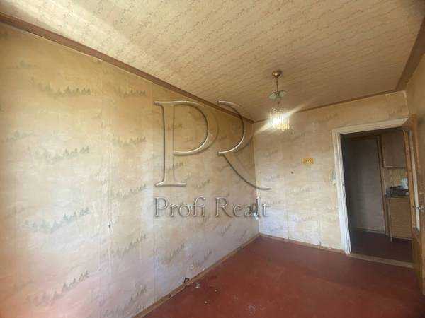 Продаж 2-кімнатної квартири 48 м², Прирічна вул., 5