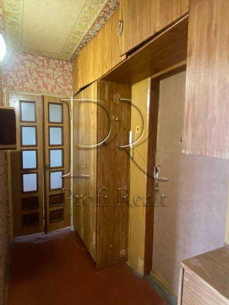 Продаж 2-кімнатної квартири 48 м², Прирічна вул., 5