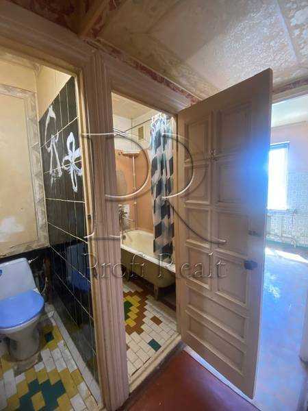 Продаж 2-кімнатної квартири 48 м², Прирічна вул., 5
