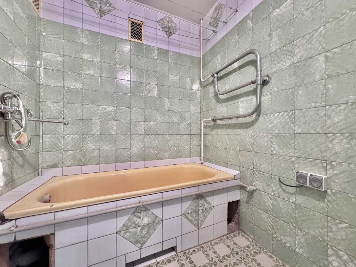 Продажа 2-комнатной квартиры 51.7 м², заводська, 92а