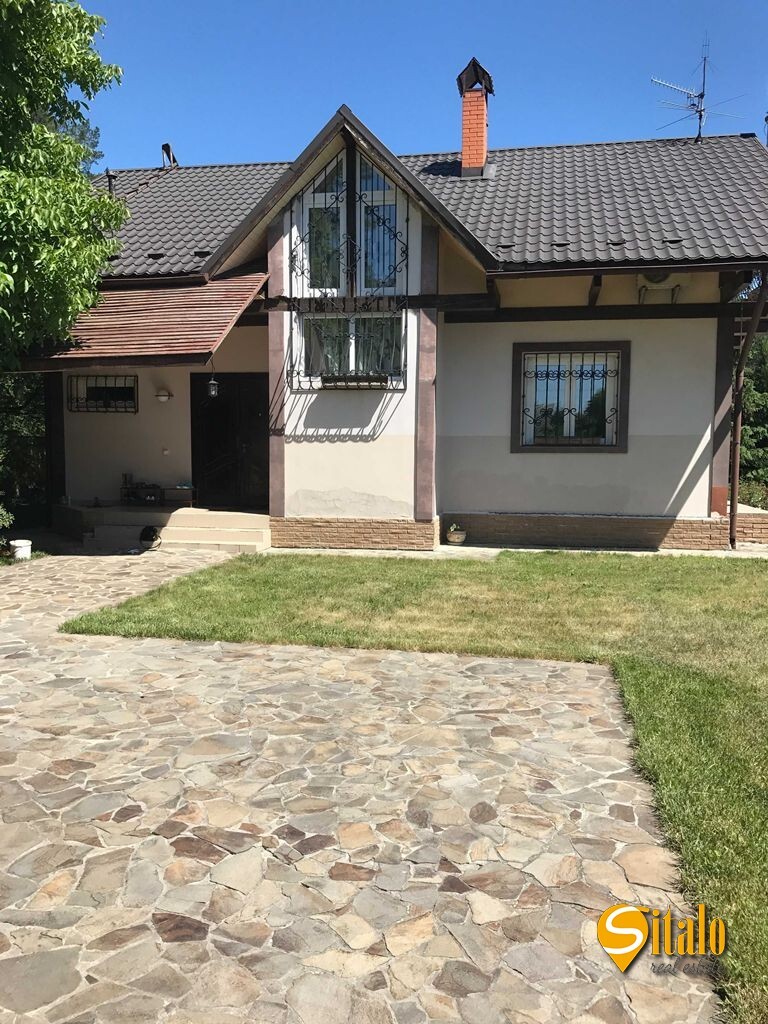 Продажа дома 180 м²