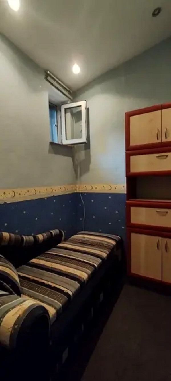 Продажа 3-комнатной квартиры 44 м², Гимназическая ул.