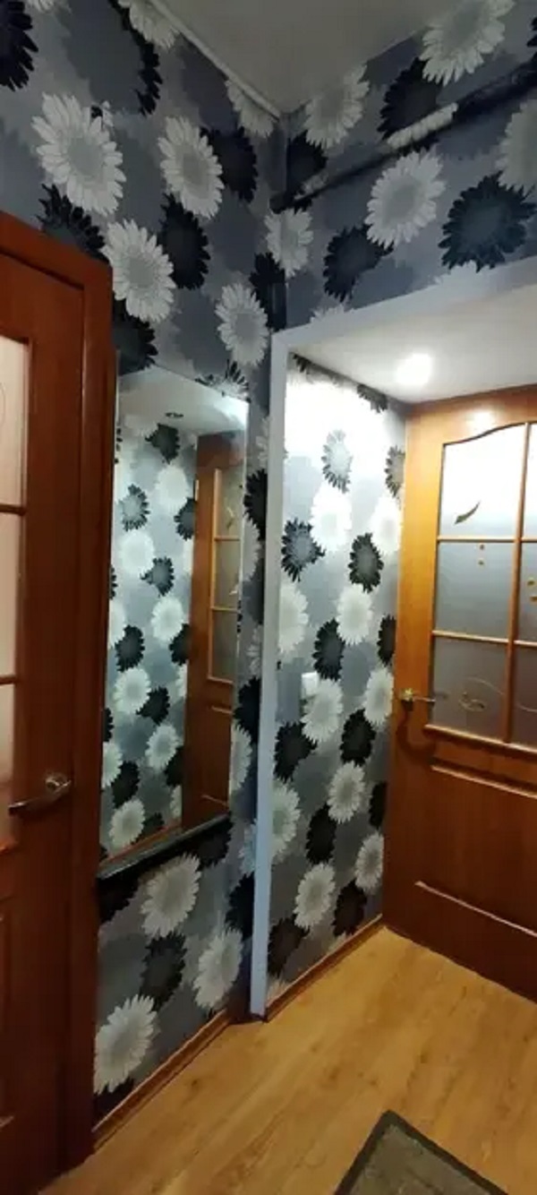 Продажа 3-комнатной квартиры 44 м², Гимназическая ул.