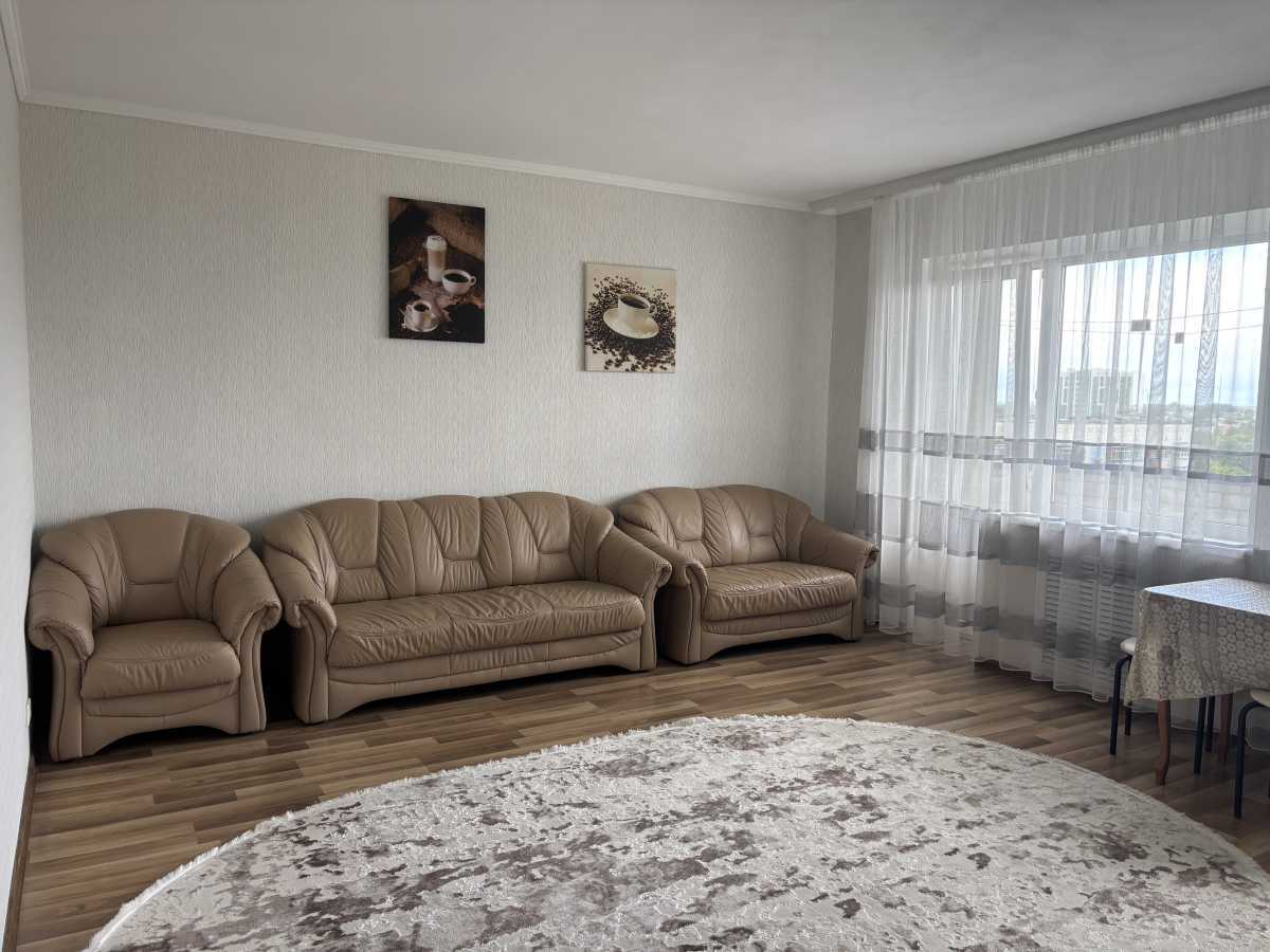 Продажа 3-комнатной квартиры 82 м², Новопрорезная ул.