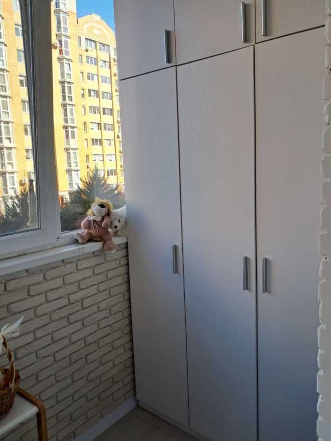 Продаж 1-кімнатної квартири 38 м², Університетська вул., 2