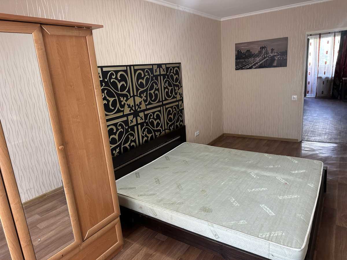 Аренда 3-комнатной квартиры 65 м², Композитора Лятошинского ул., 14А