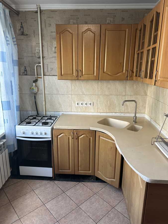Аренда 3-комнатной квартиры 65 м², Композитора Лятошинского ул., 14А