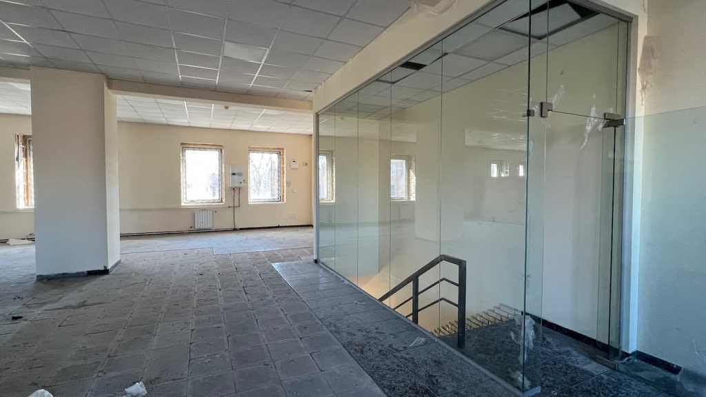 Продаж приміщення вільного призначення 2497 м², Куренівська вул., 5/7