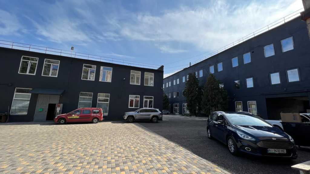 Продаж приміщення вільного призначення 2497 м², Куренівська вул., 5/7