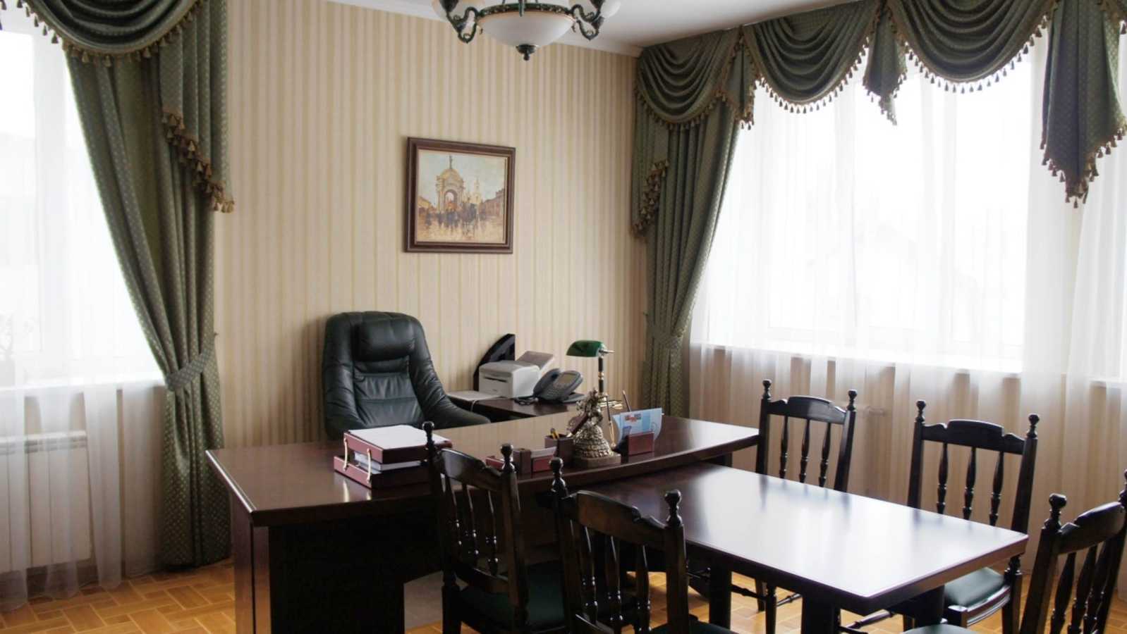 Продаж приміщення вільного призначення 3820 м², Багговутівська вул., 17-21