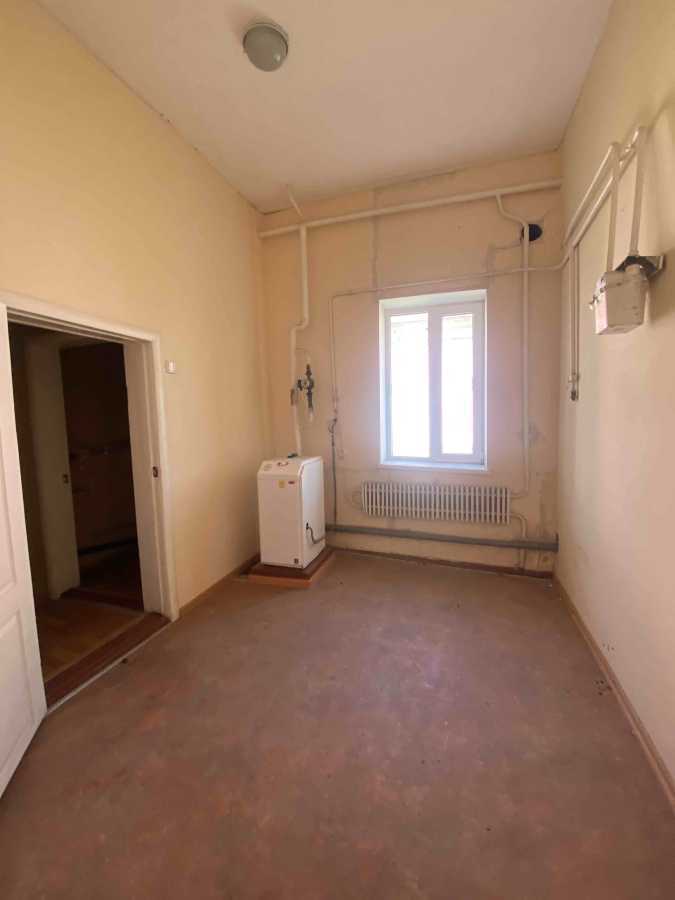 Продаж приміщення вільного призначення 84.1 м², Шевченко вул., 13