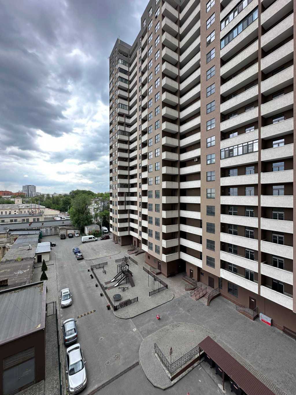 Продажа 3-комнатной квартиры 70 м², Староказацкая ул., 75