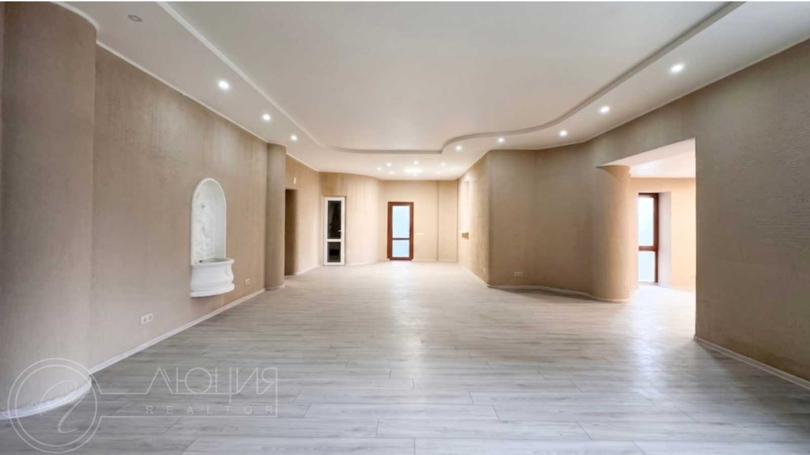 Продаж приміщення вільного призначення 150 м², Героїв Сталінграда просп., 12Д