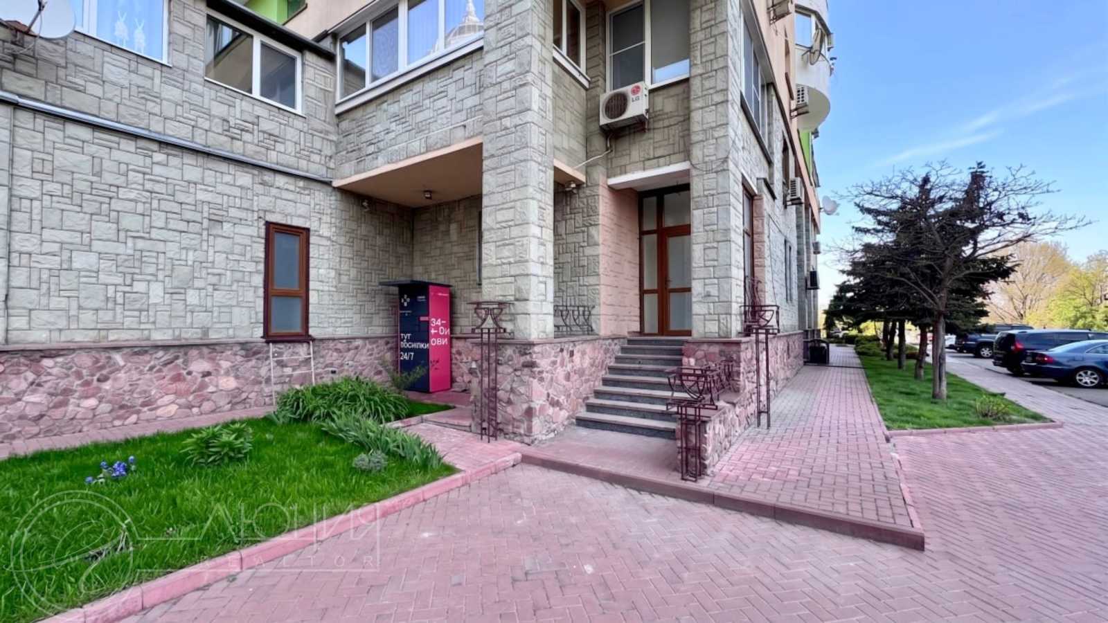 Продаж приміщення вільного призначення 150 м², Героїв Сталінграда просп., 12Д