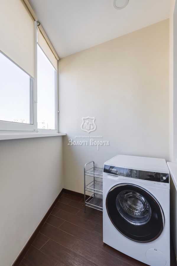 Продажа 3-комнатной квартиры 95.5 м², Николая Бажана просп., 14