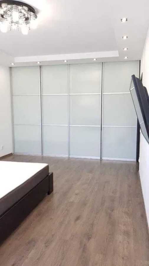 Оренда 2-кімнатної квартири 83 м², Голосіївська вул., 13Б