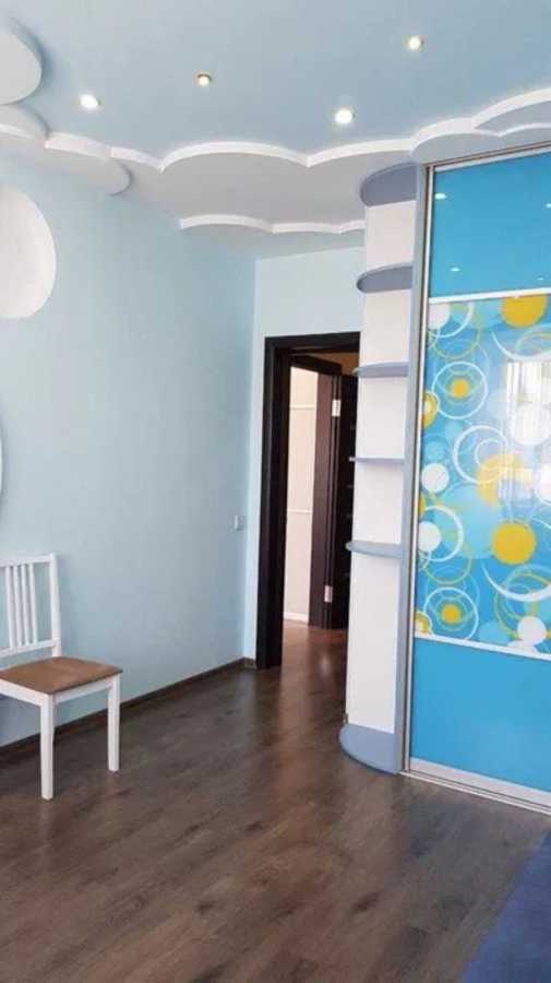 Оренда 2-кімнатної квартири 83 м², Голосіївська вул., 13Б