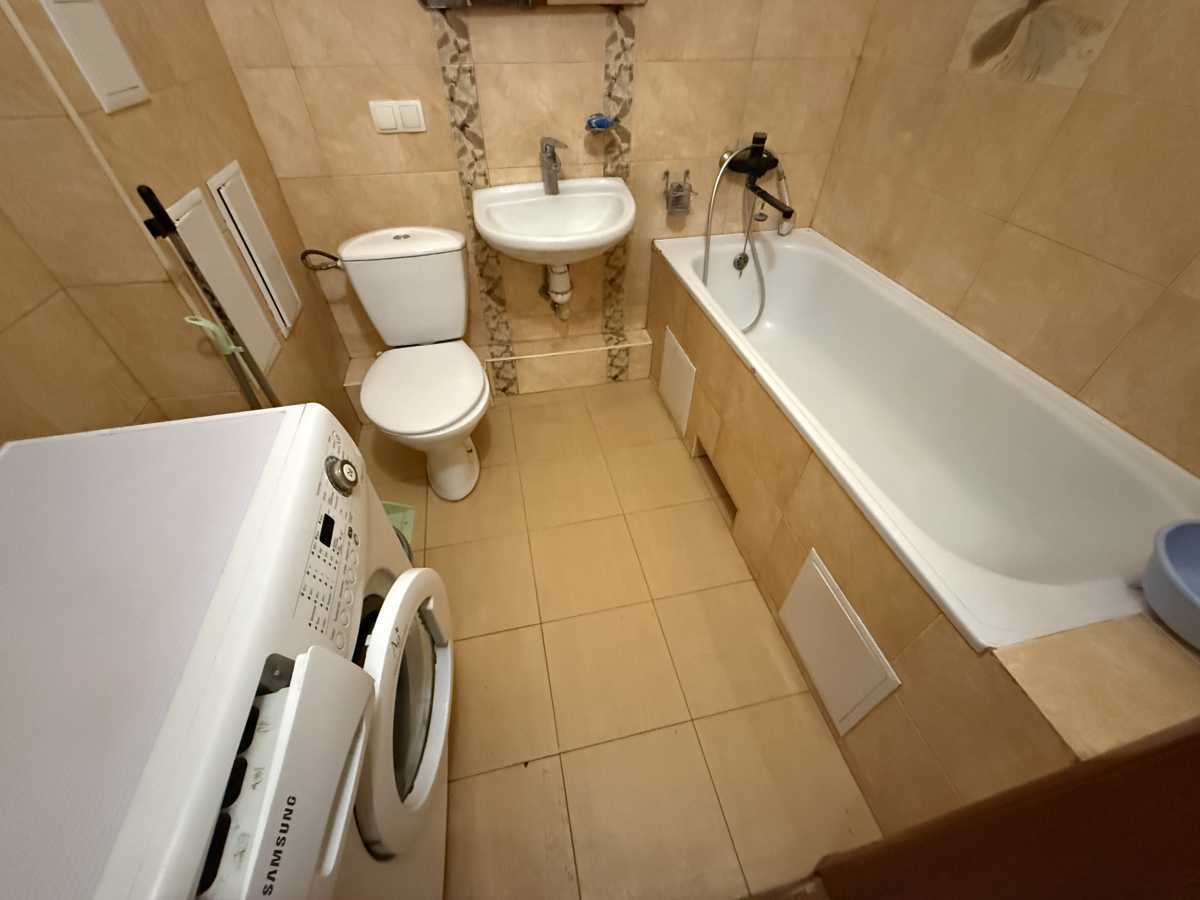 Продаж 1-кімнатної квартири 43 м², Миколи Закревського вул., 97
