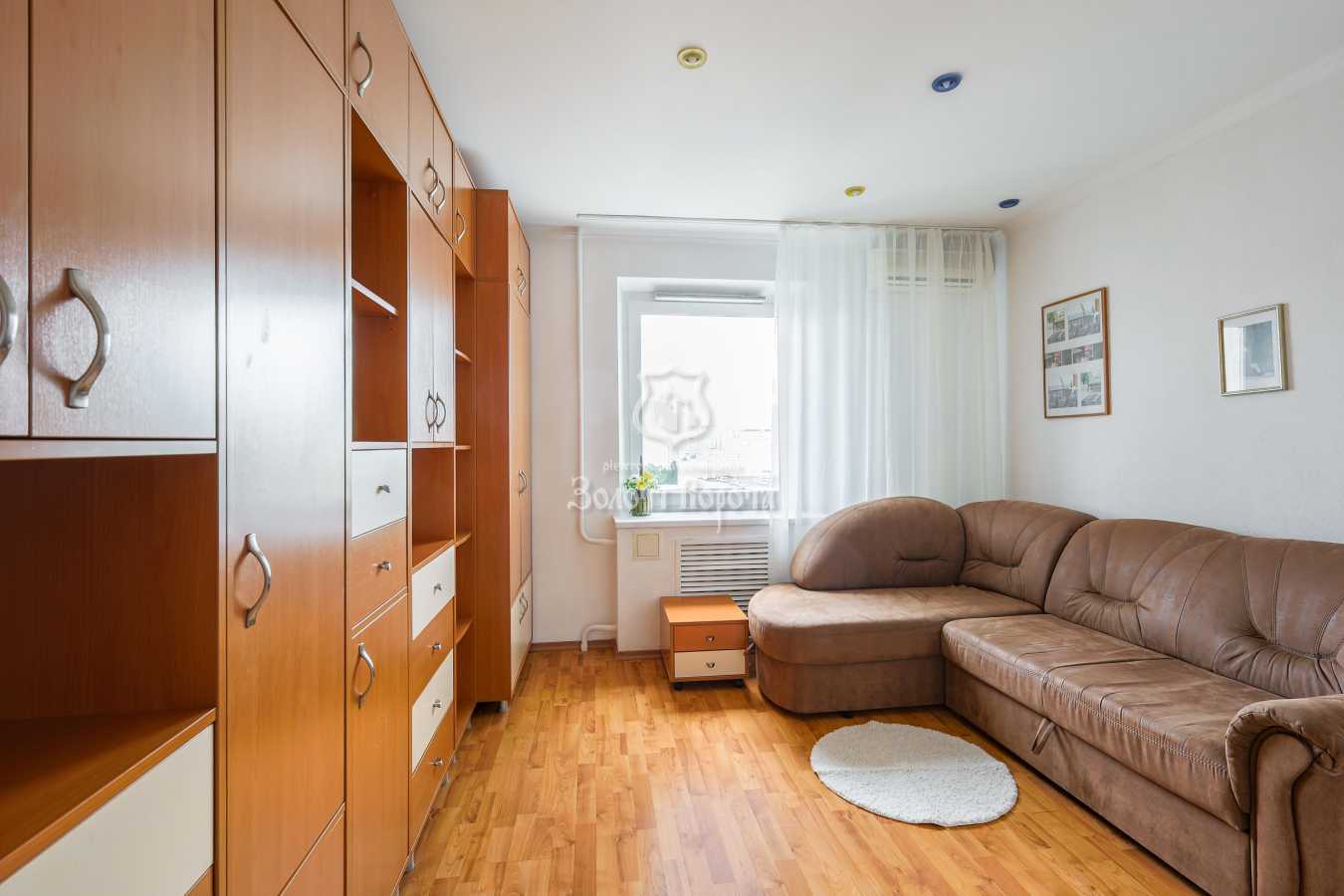 Продажа 3-комнатной квартиры 92.7 м², Федора Кричевского ул., Ернста, 2