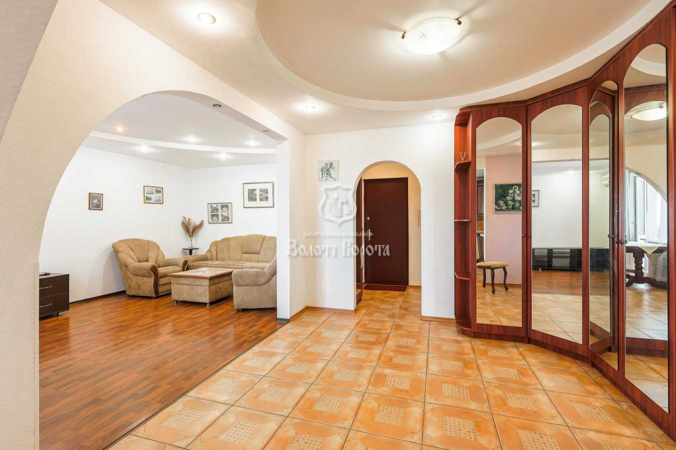 Продажа 3-комнатной квартиры 92.7 м², Федора Кричевского ул., Ернста, 2