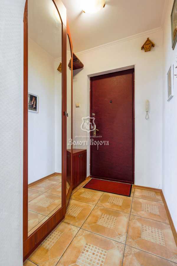 Продажа 3-комнатной квартиры 92.7 м², Федора Кричевского ул., Ернста, 2