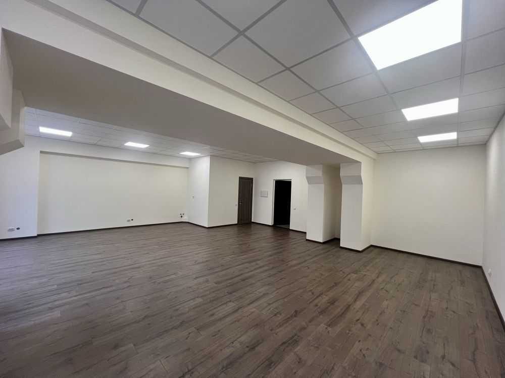 Оренда офісу 68.6 м², Глибочицька вул., 17