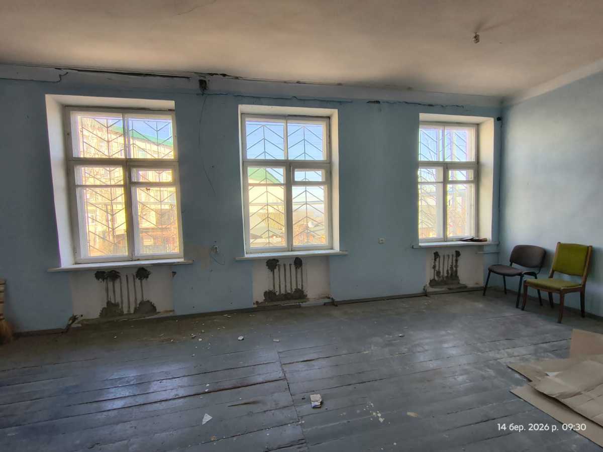 Продаж приміщення вільного призначення 1760 м², Федоренка, 25