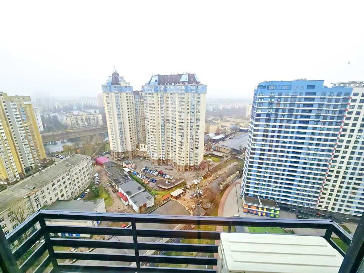 Продажа 1-комнатной квартиры 45 м², Евгения Сверстюка ул., 6Є