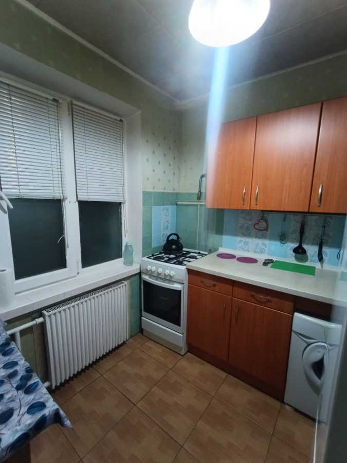 Продажа 2-комнатной квартиры 45.4 м², Иорданская ул., 16