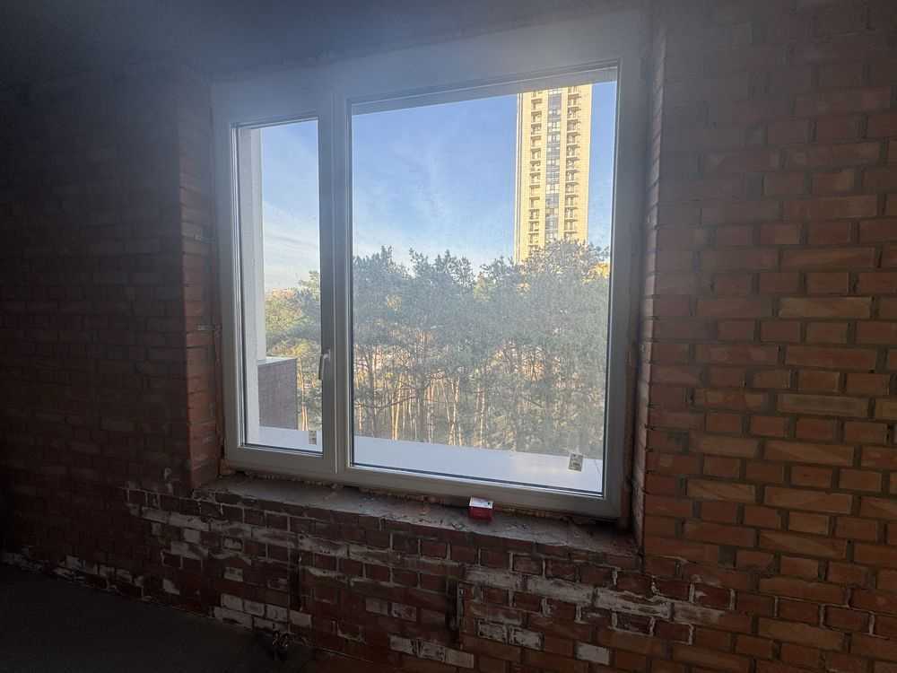 Продажа 3-комнатной квартиры 96 м², Князя Романа Мстиславича, 28