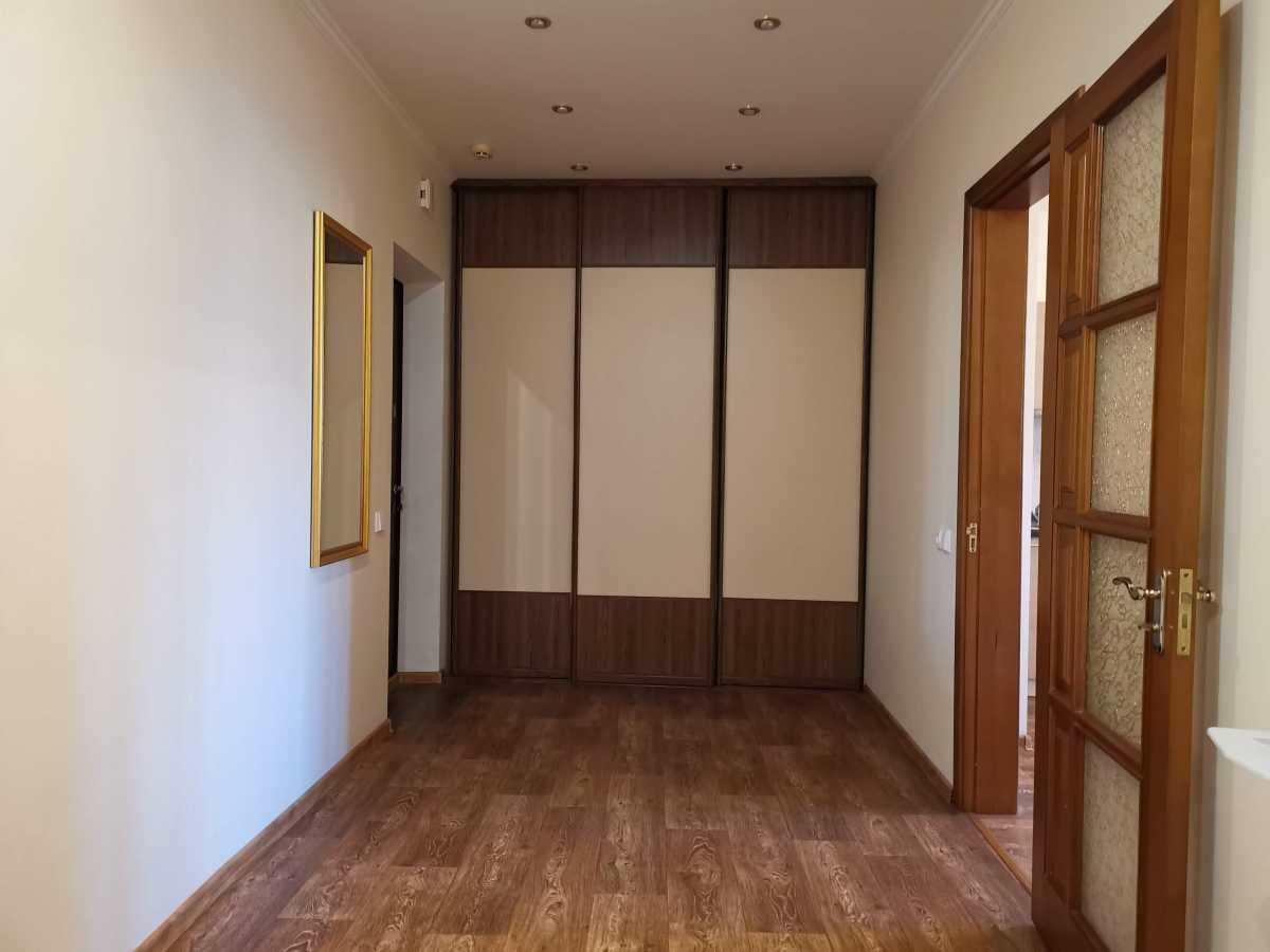 Аренда 1-комнатной квартиры 60 м², Урловская ул., 11/44