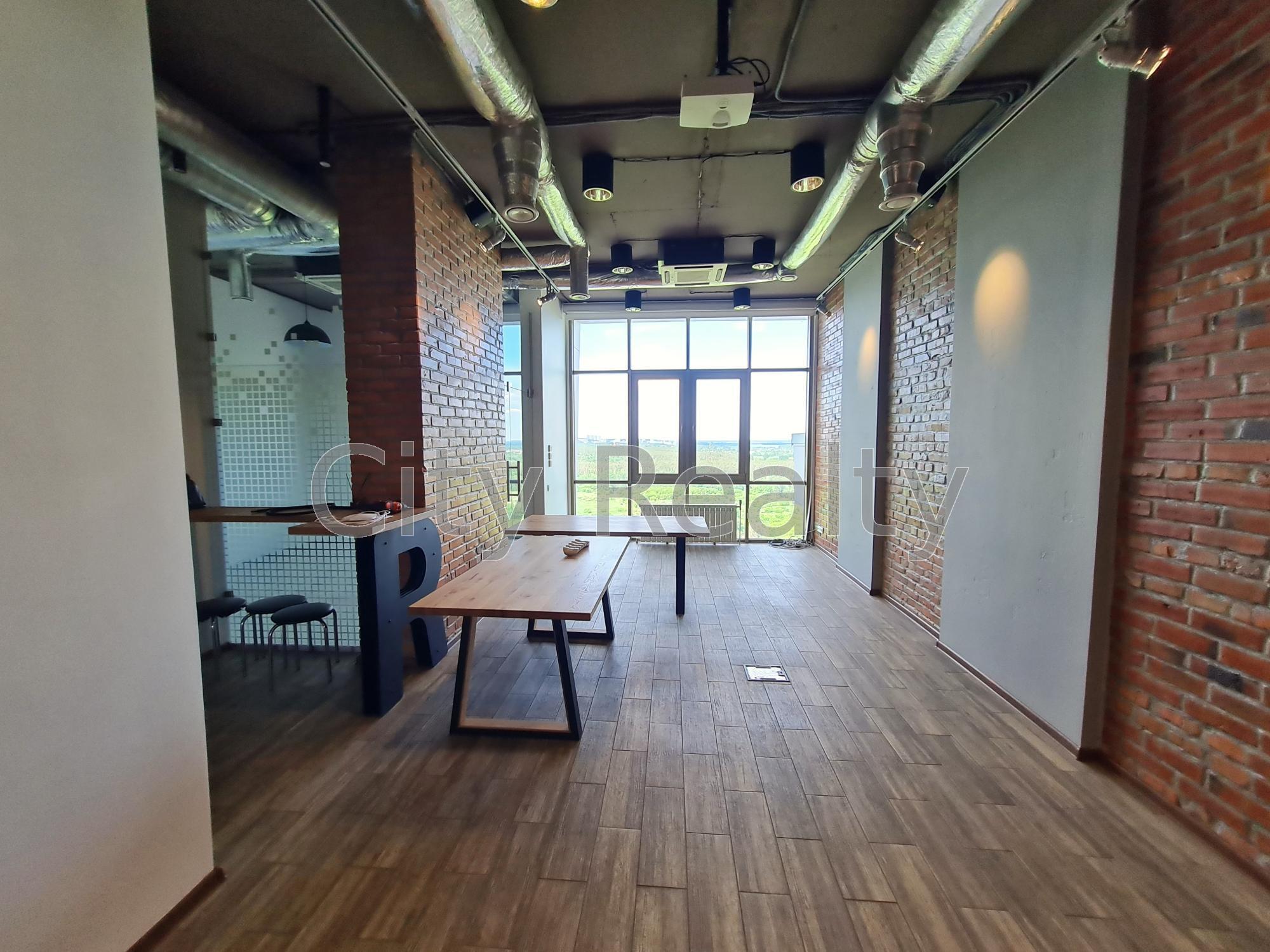 Оренда офісу 160 м², Юрія Кондратюка вул., 7