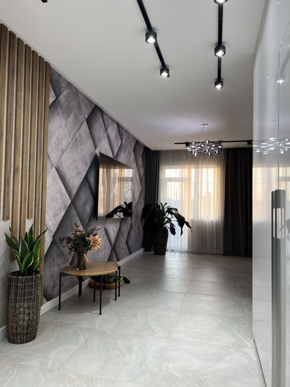Аренда 2-комнатной квартиры 190 м², Майский 4-й пер.