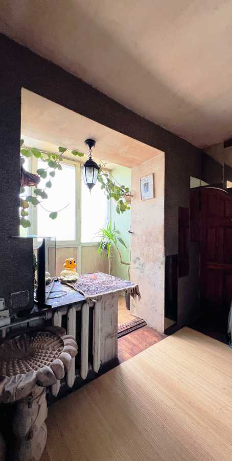 Продажа 3-комнатной квартиры 75 м², Возрождения просп., 47