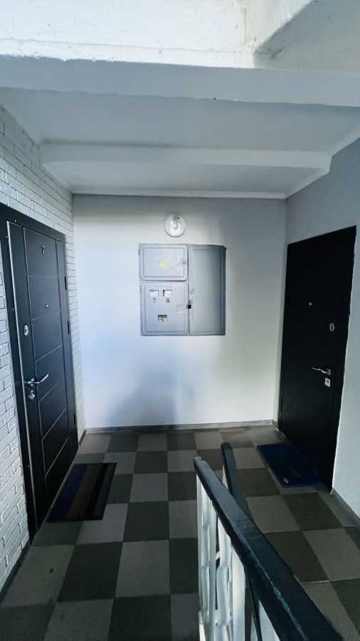 Продажа 3-комнатной квартиры 75 м², Возрождения просп., 47