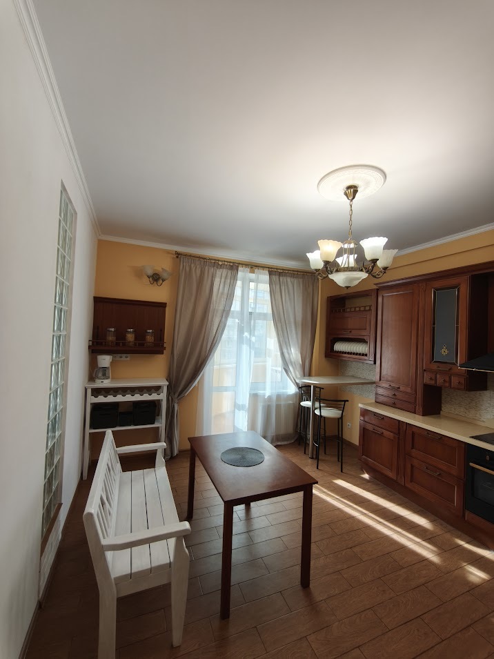 Продаж 2-кімнатної квартири 78 м², В'ячеслава Чорновола вул., 29А