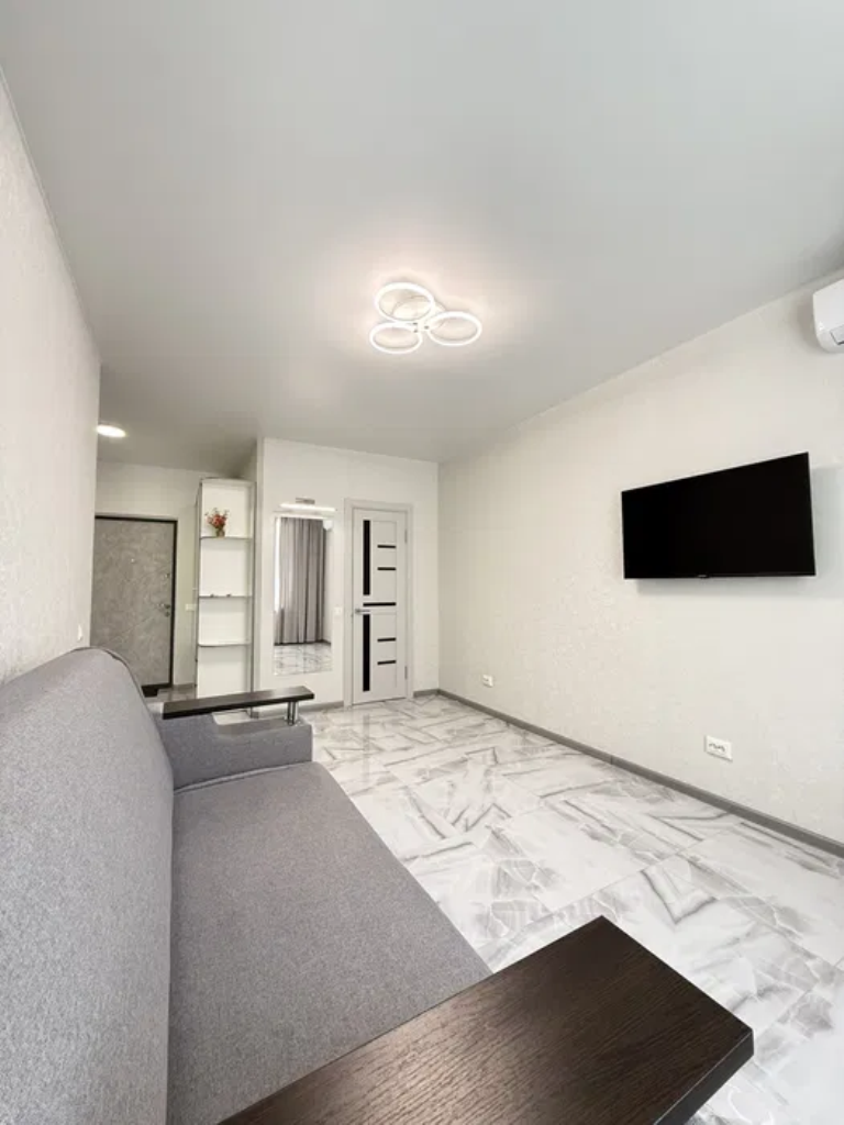 Аренда 1-комнатной квартиры 45 м², 8 Марта (Слобожанское) ул.