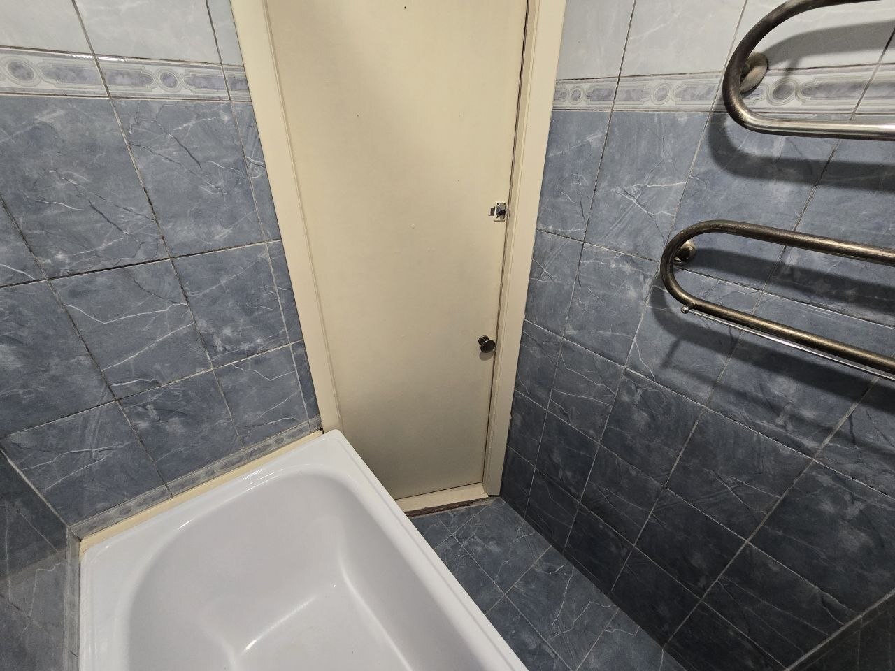 Продажа 2-комнатной квартиры 42 м², Лахтинская ул.