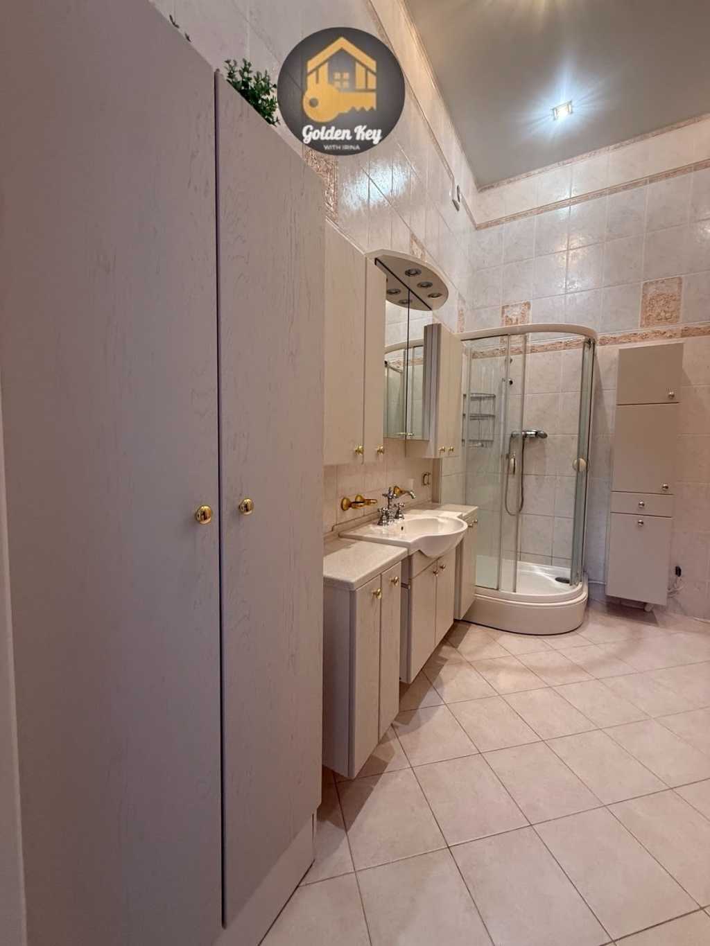 Аренда 5-комнатной квартиры 250 м², Академика Богомольца ул., 5