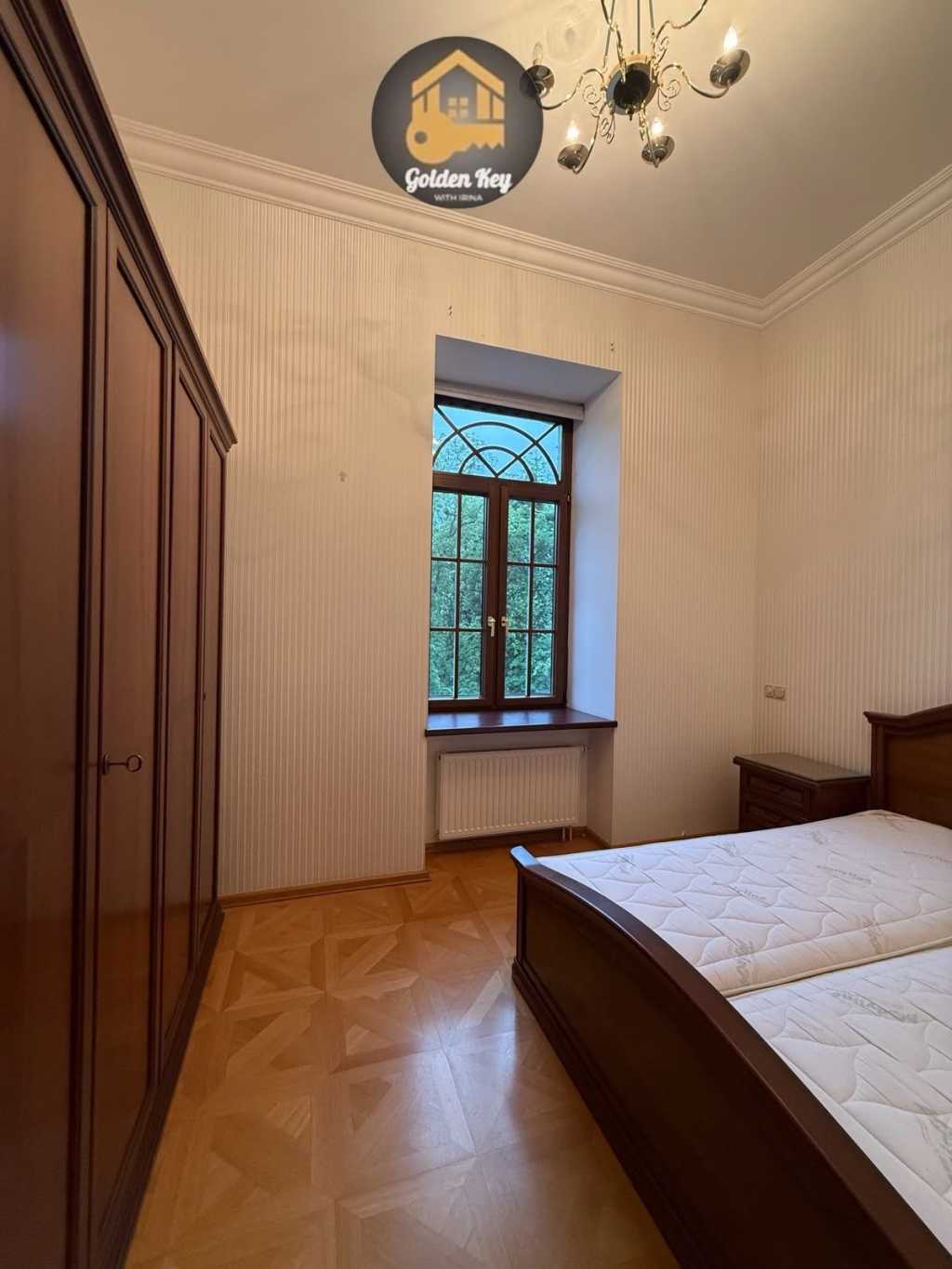 Аренда 5-комнатной квартиры 250 м², Академика Богомольца ул., 5