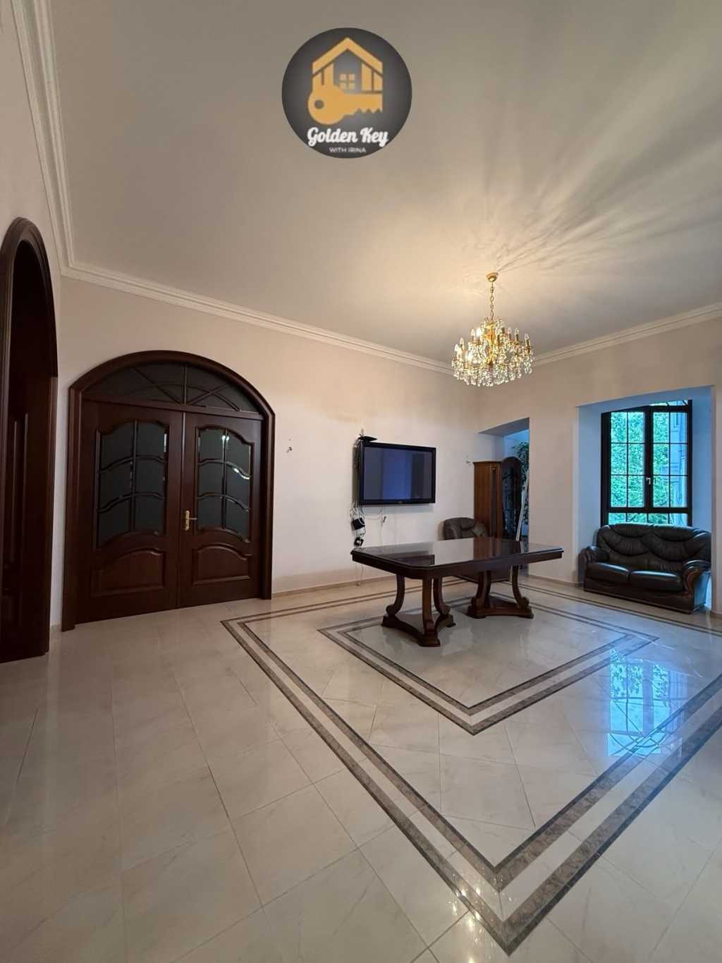Аренда 5-комнатной квартиры 250 м², Академика Богомольца ул., 5