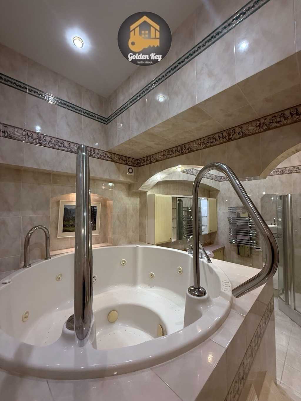 Аренда 5-комнатной квартиры 250 м², Академика Богомольца ул., 5