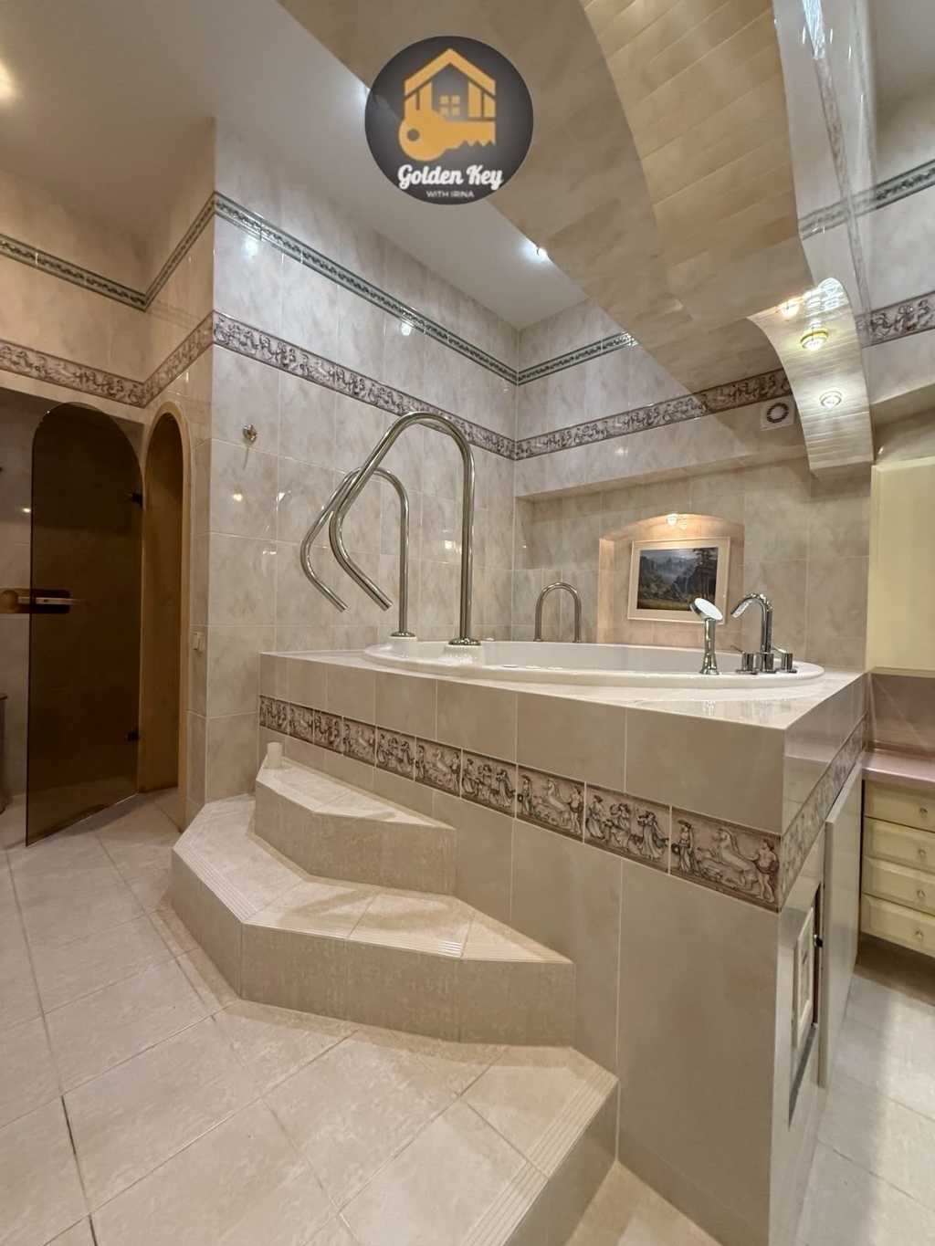 Аренда 5-комнатной квартиры 250 м², Академика Богомольца ул., 5