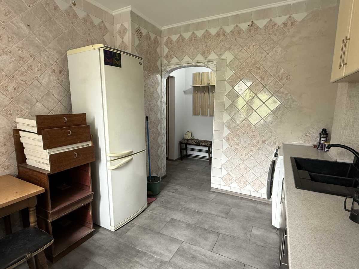 Продажа 3-комнатной квартиры 72 м², Ирпенская ул., 62