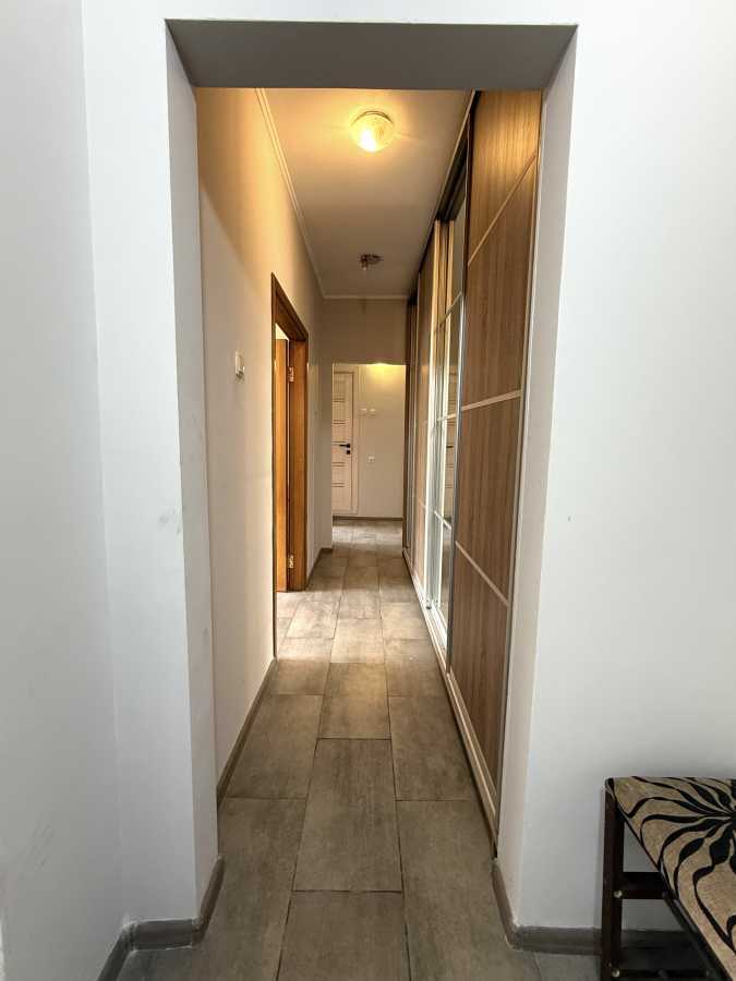 Продажа 3-комнатной квартиры 72 м², Ирпенская ул., 62