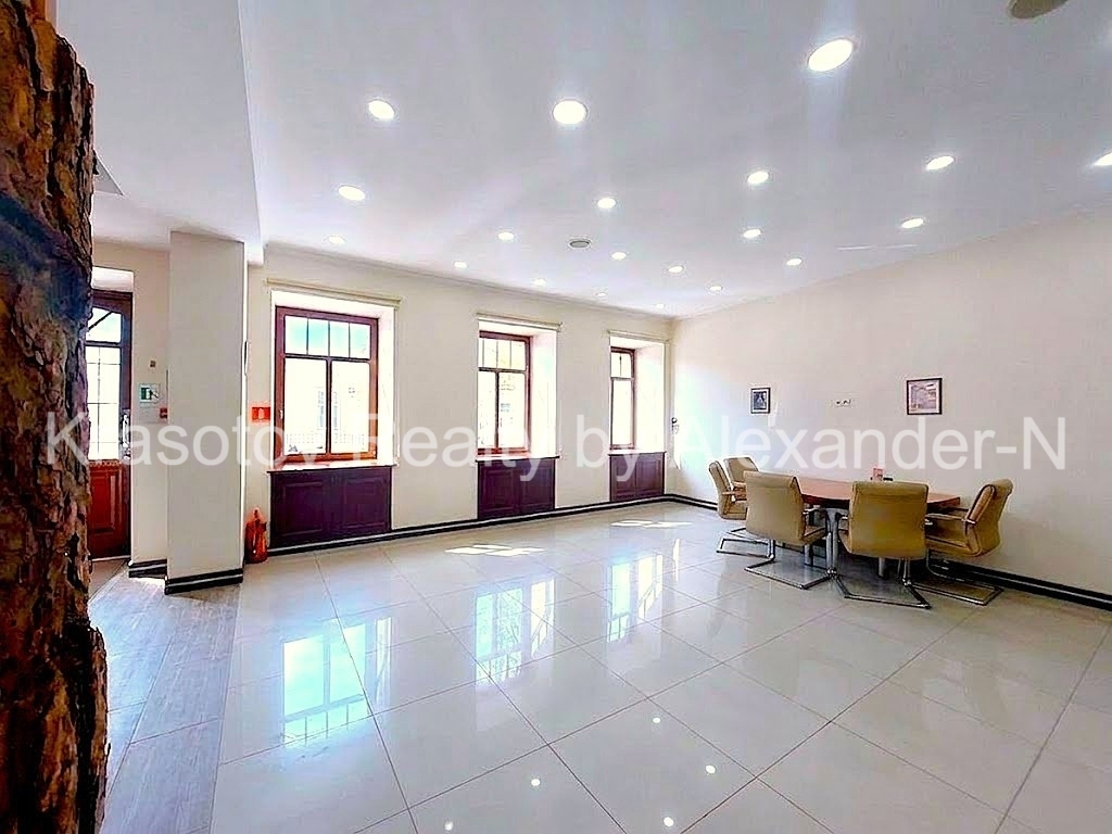 Продаж офісу 150 м², Старопортофранковская вул., 9
