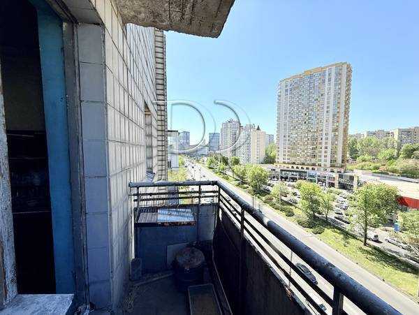 Продаж 3-кімнатної квартири 69 м², Голосіївський просп., 25