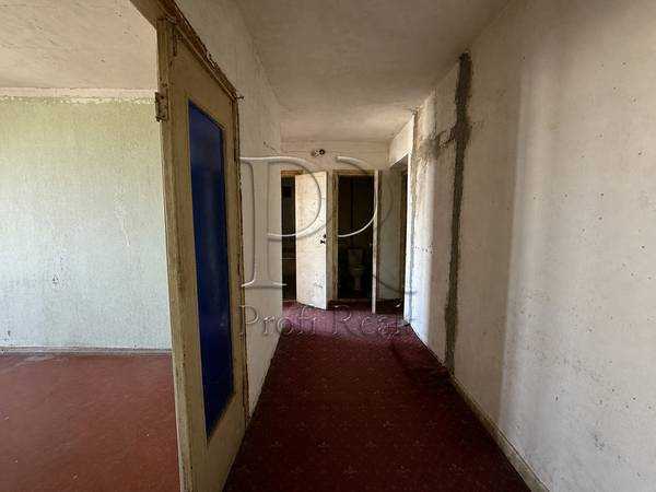 Продаж 3-кімнатної квартири 69 м², Голосіївський просп., 25