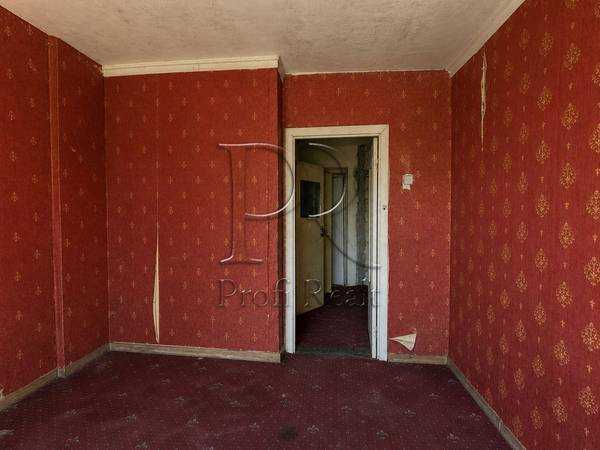 Продаж 3-кімнатної квартири 69 м², Голосіївський просп., 25